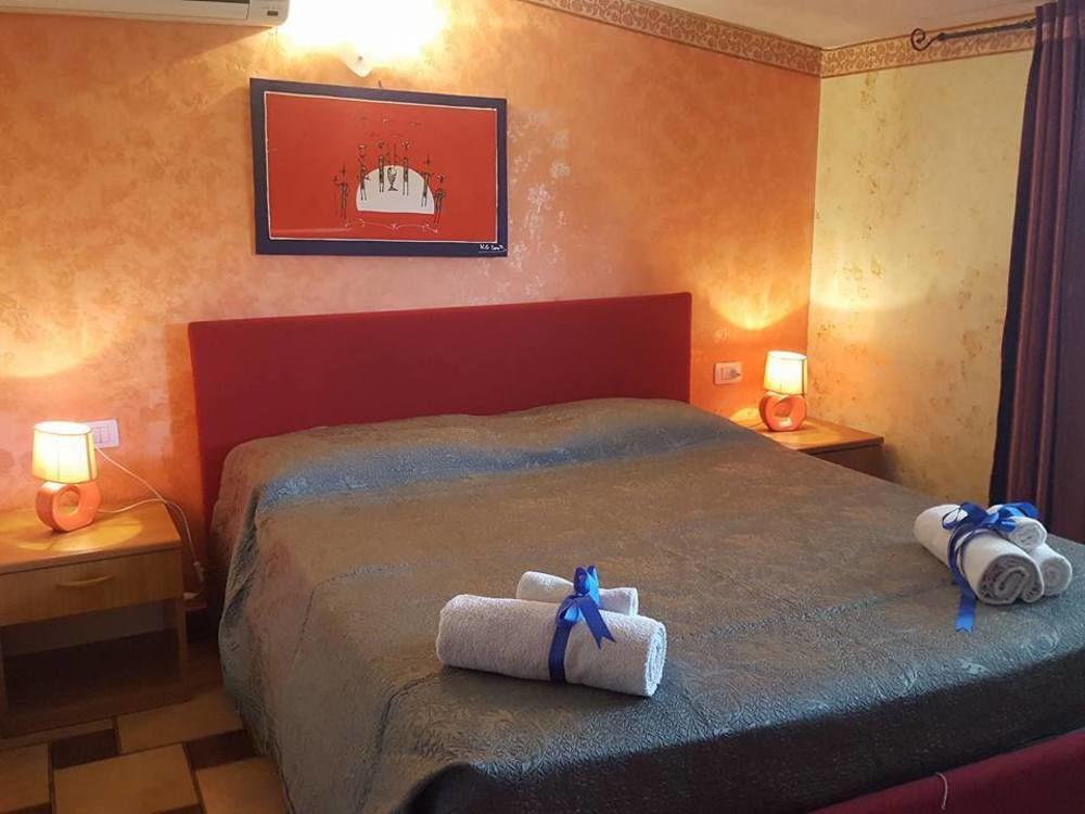 B&B Fantar House Carbonia Dış mekan fotoğraf