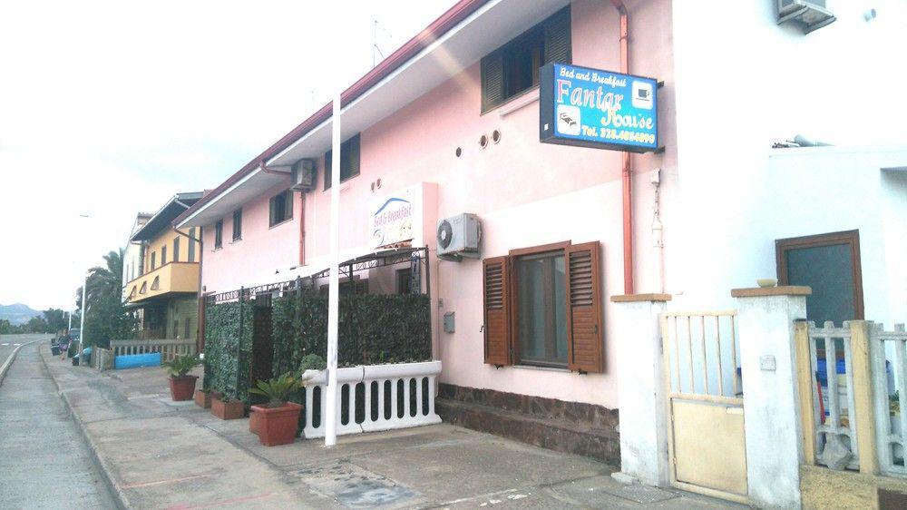 B&B Fantar House Carbonia Dış mekan fotoğraf