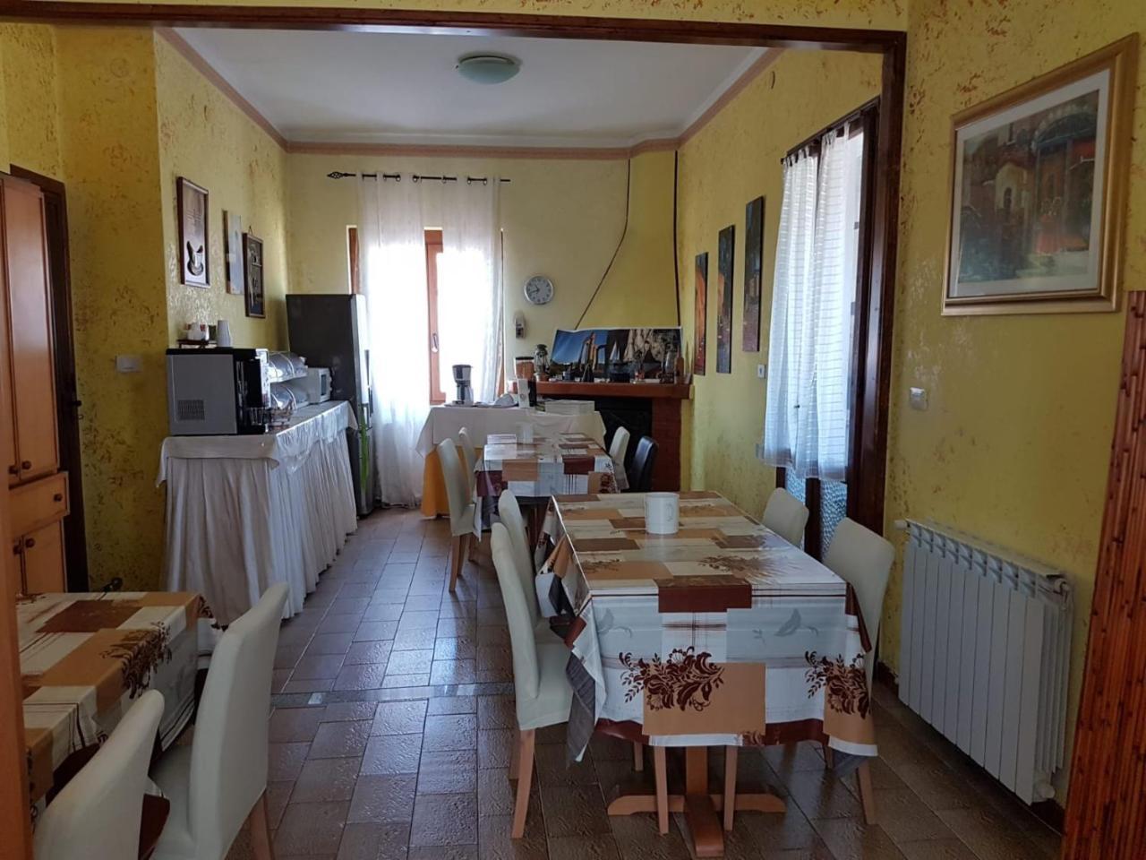 B&B Fantar House Carbonia Dış mekan fotoğraf