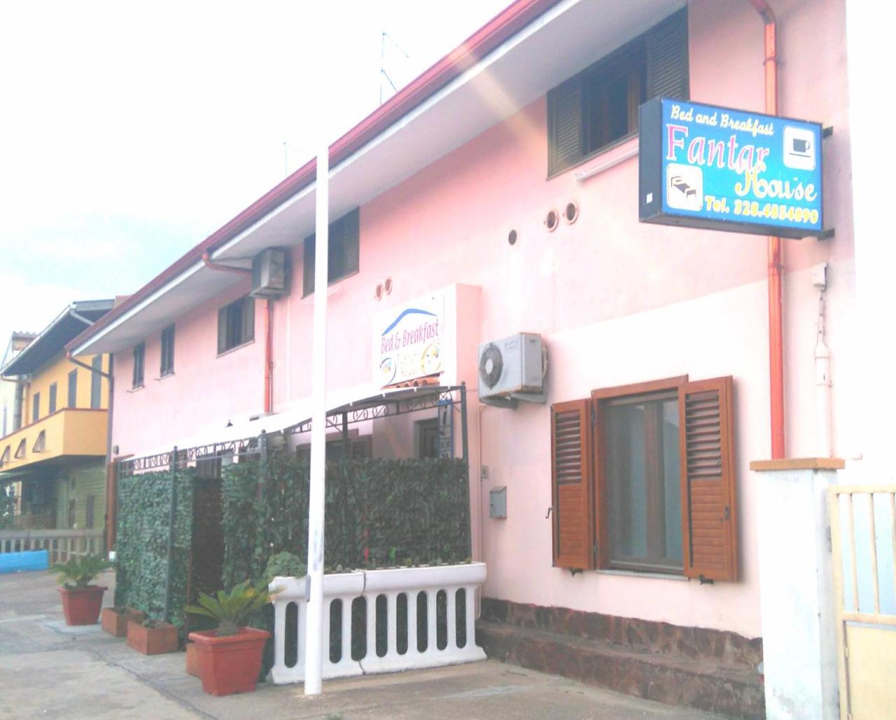 B&B Fantar House Carbonia Dış mekan fotoğraf